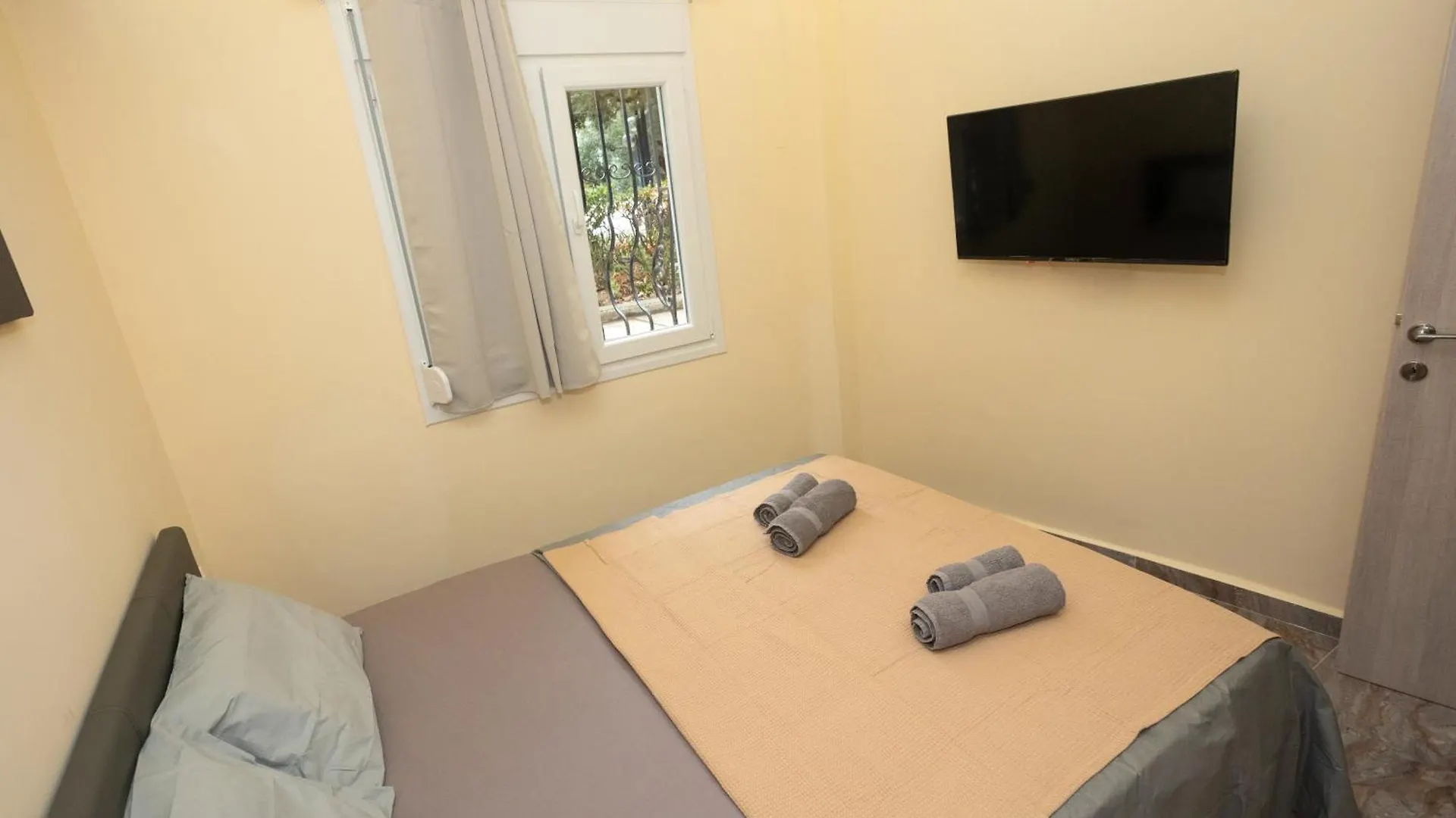 Cozy Corner Apartment Thessaloniki
