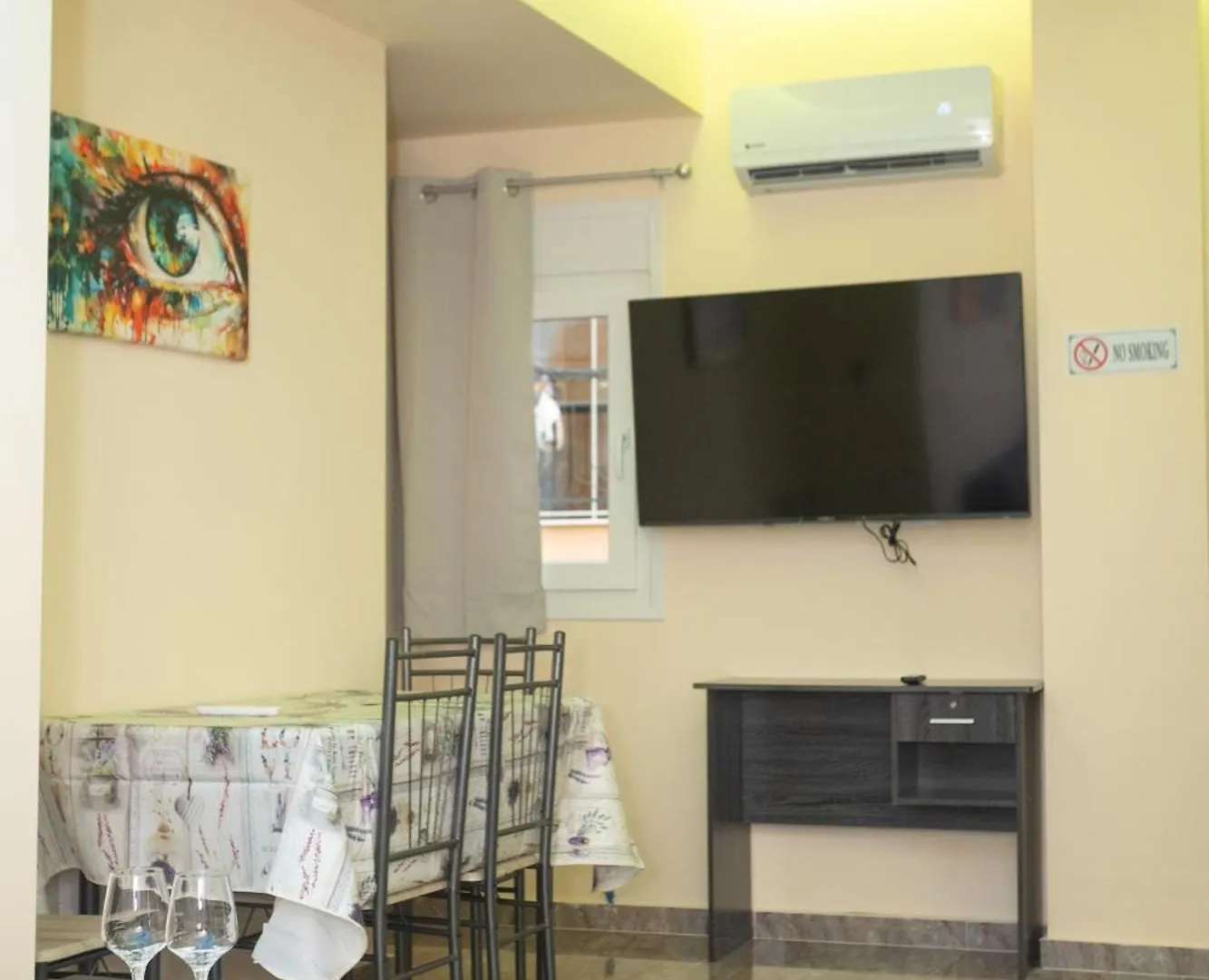 Cozy Corner Apartment Thessaloniki